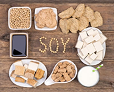 Does eating soy affect the risk of death in breast cancer survivors?